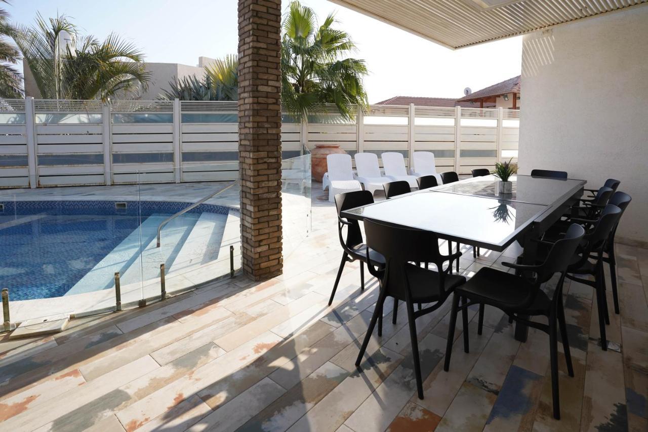 Yalarent Enorma Complex With Shared Heated Pool Apartment Eilat Bagian luar foto
