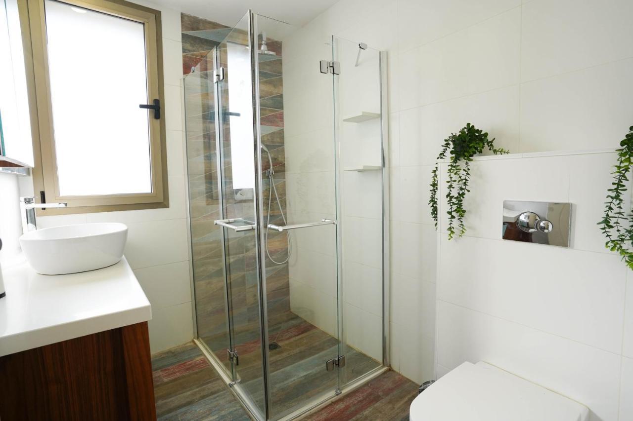 Yalarent Enorma Complex With Shared Heated Pool Apartment Eilat Bagian luar foto