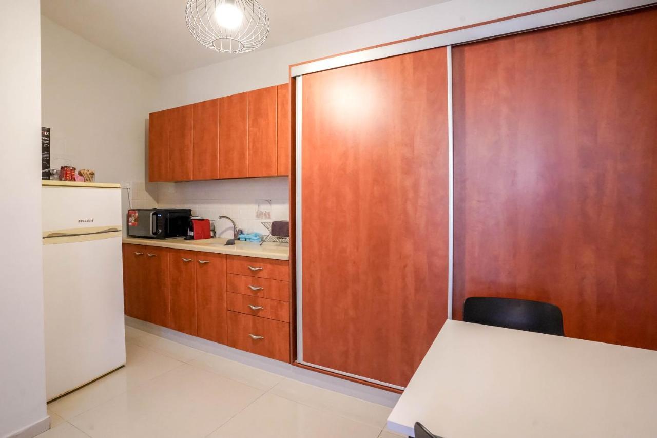Yalarent Enorma Complex With Shared Heated Pool Apartment Eilat Bagian luar foto