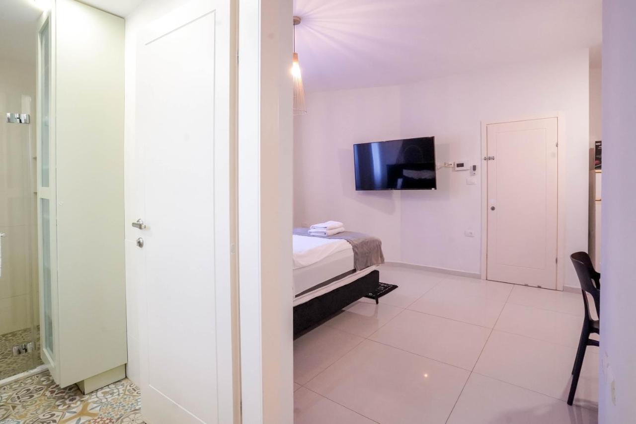 Yalarent Enorma Complex With Shared Heated Pool Apartment Eilat Bagian luar foto