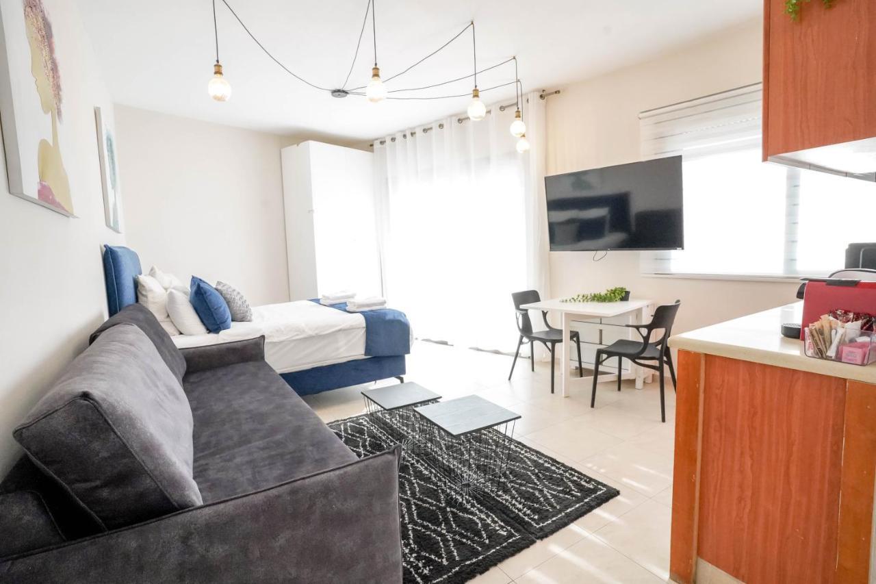 Yalarent Enorma Complex With Shared Heated Pool Apartment Eilat Bagian luar foto